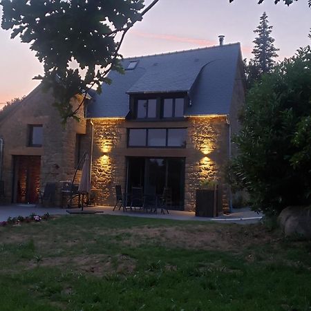 Maison D'Hote Avec Sauna Et Jacuzzi A La Campagne Les Portes du Coglais Eksteriør bilde